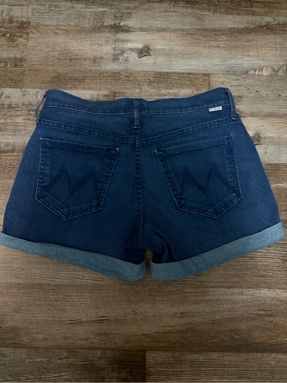 MOTHER Dropout Cuff Shorts Size 26 EUC - Picture 4 of 9